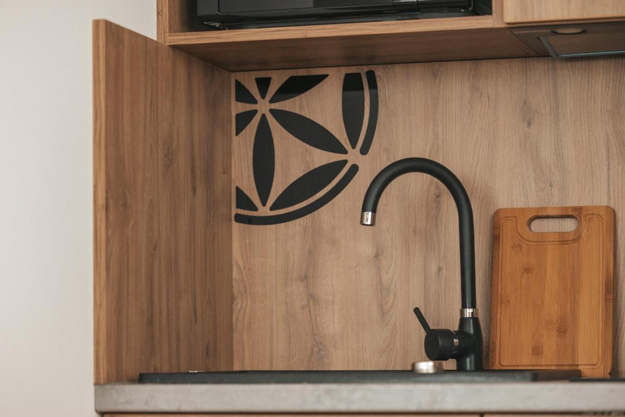 Apartamenty Grand Tatry - Sauna I Jacuzzi Wliczone W Cene Pobytu - 10 Minut Pieszo Od Term Bania Bialka Tatrzanska Ngoại thất bức ảnh