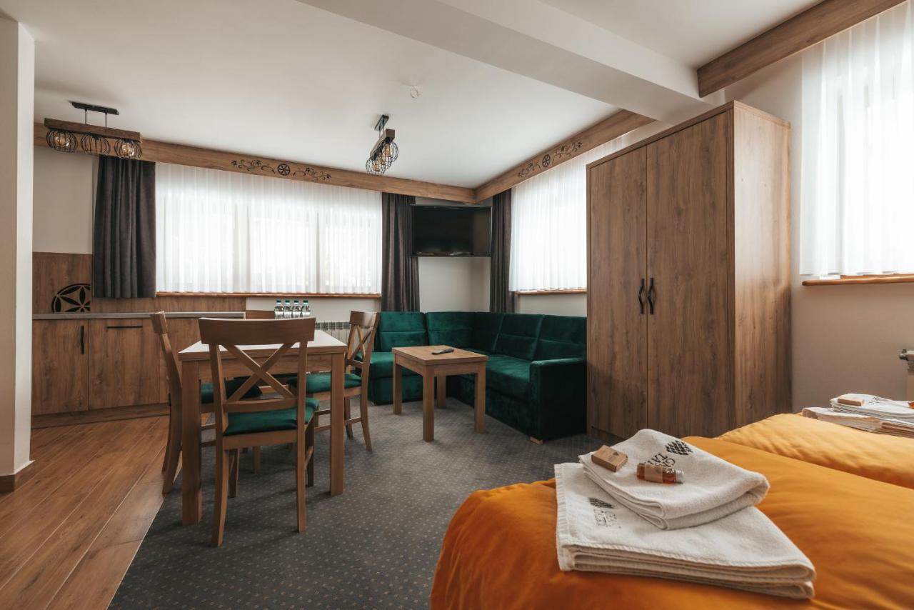 Apartamenty Grand Tatry - Sauna I Jacuzzi Wliczone W Cene Pobytu - 10 Minut Pieszo Od Term Bania Bialka Tatrzanska Ngoại thất bức ảnh