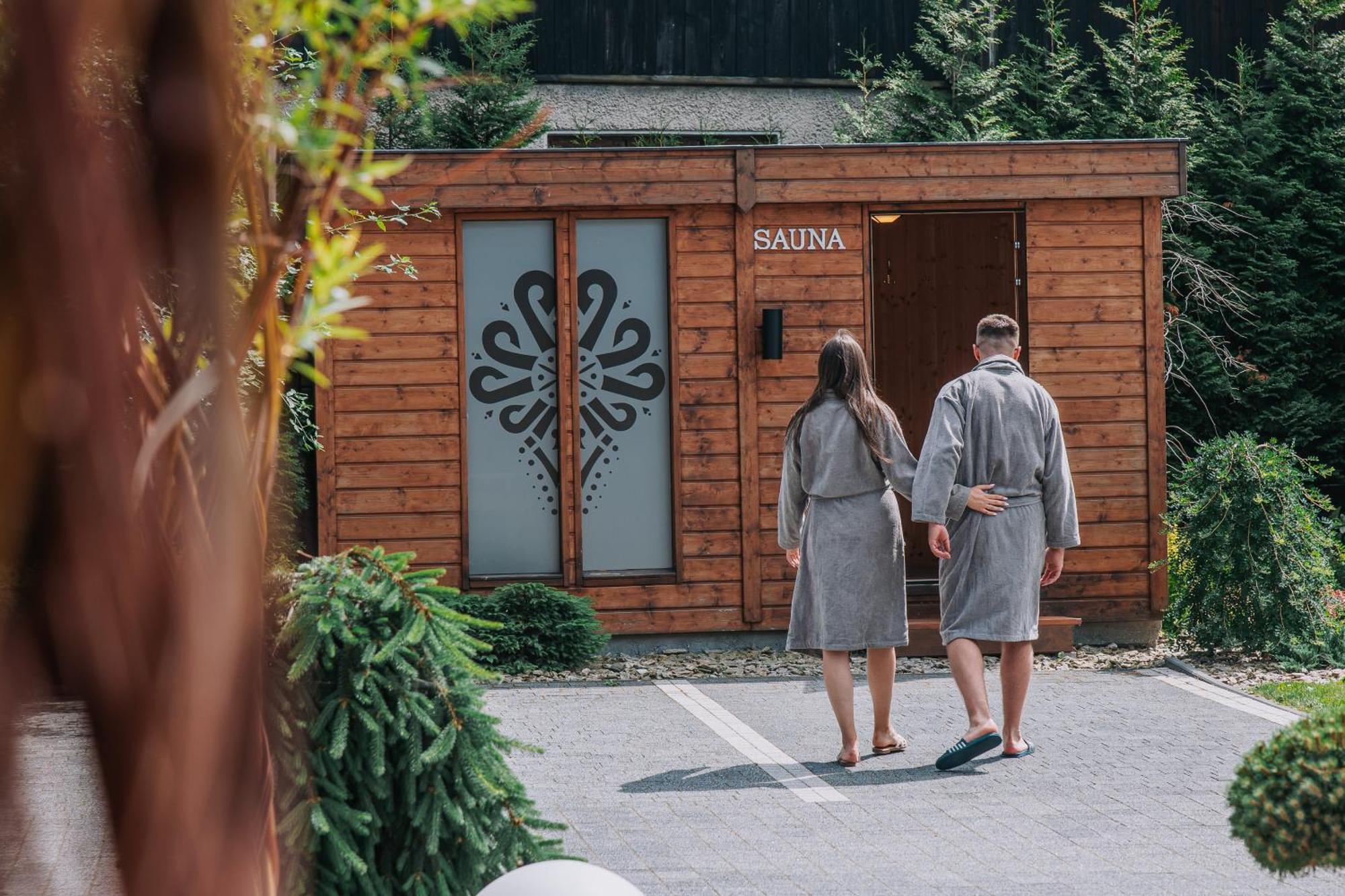 Apartamenty Grand Tatry - Sauna I Jacuzzi Wliczone W Cene Pobytu - 10 Minut Pieszo Od Term Bania Bialka Tatrzanska Ngoại thất bức ảnh